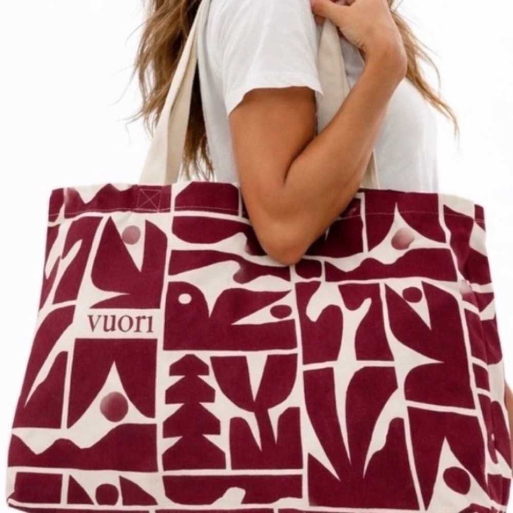 NEW Vuori Cody Hudson Artist Series Canvas Tote Bag Burgundy Abstract Print